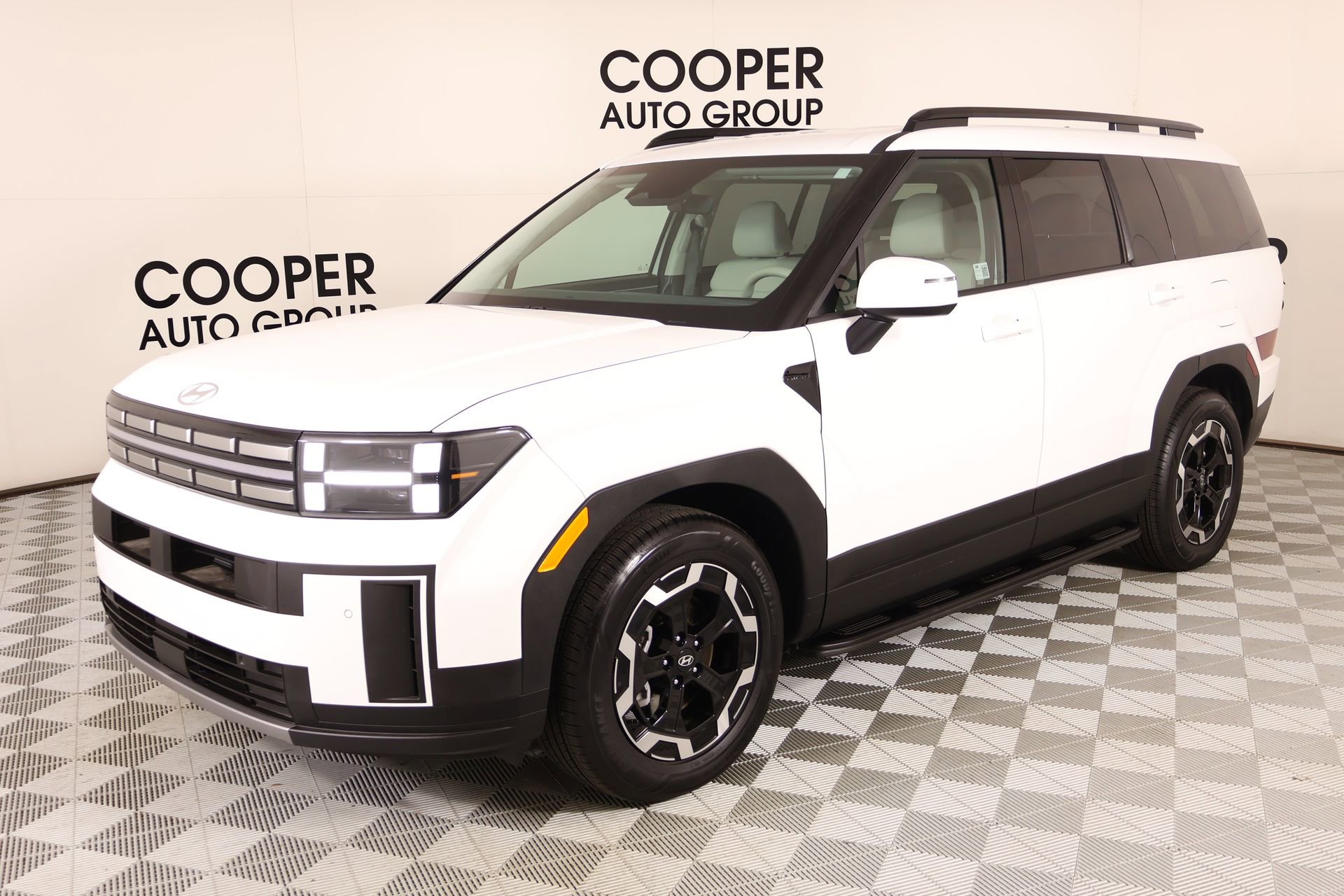 Certified 2026 Hyundai Santa Fe SEL image 9