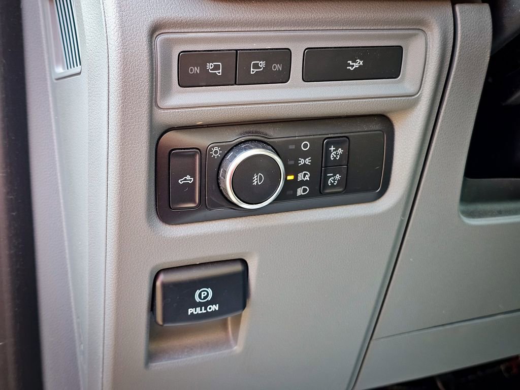 Used 2022 Ford F150 XLT w/ Equipment Group 302A High image 14