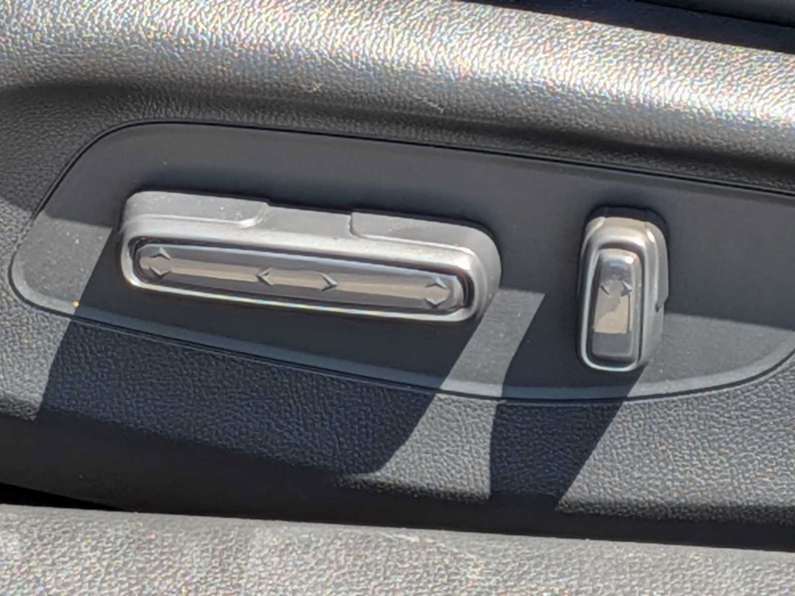 Used 2022 Honda Civic EX-L image 16