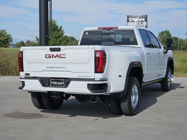 New 2026 GMC Sierra 3500 Denali w/ Denali Reserve Package AWD/4WD image 4
