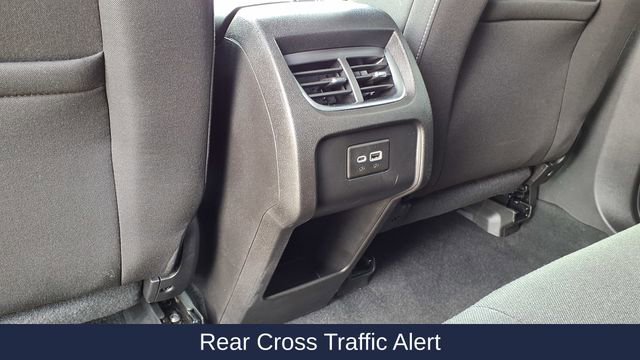 Used 2024 Chevrolet Blazer LT w/ Convenience Package FWD image 17