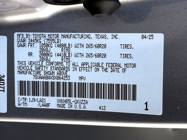 Certified 2025 Toyota Sequoia Platinum image 32