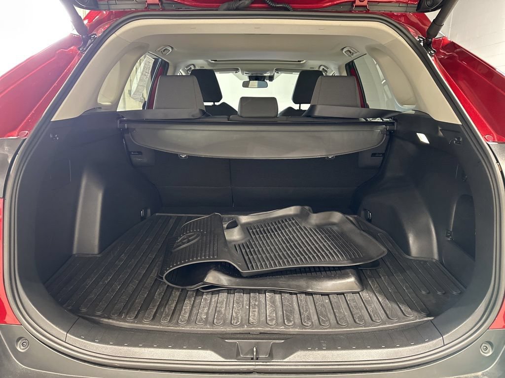 Certified 2025 Toyota RAV4 XLE w/ Convenience Package AWD/4WD image 16