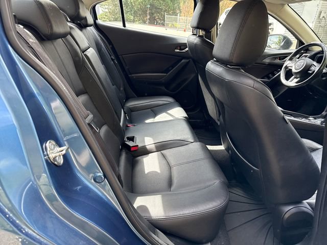 Used 2017 MAZDA MAZDA3 Grand Touring w/ Premium Equipment Package image 12
