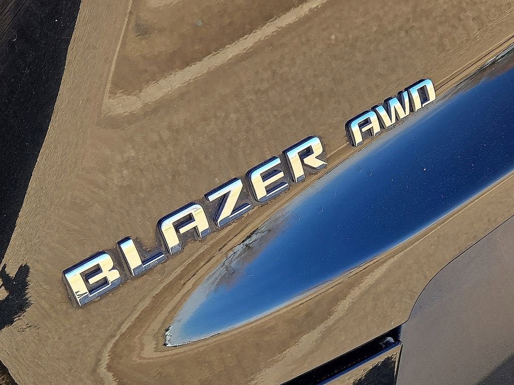 Used 2024 Chevrolet Blazer LT image 12