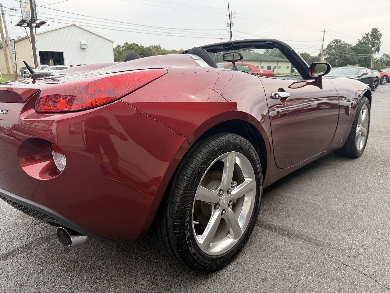 Used 2009 Pontiac Solstice Convertible w/ Preferred Package RWD image 10