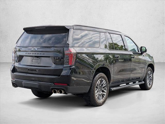 Certified 2025 Chevrolet Suburban Z71 AWD/4WD image 5