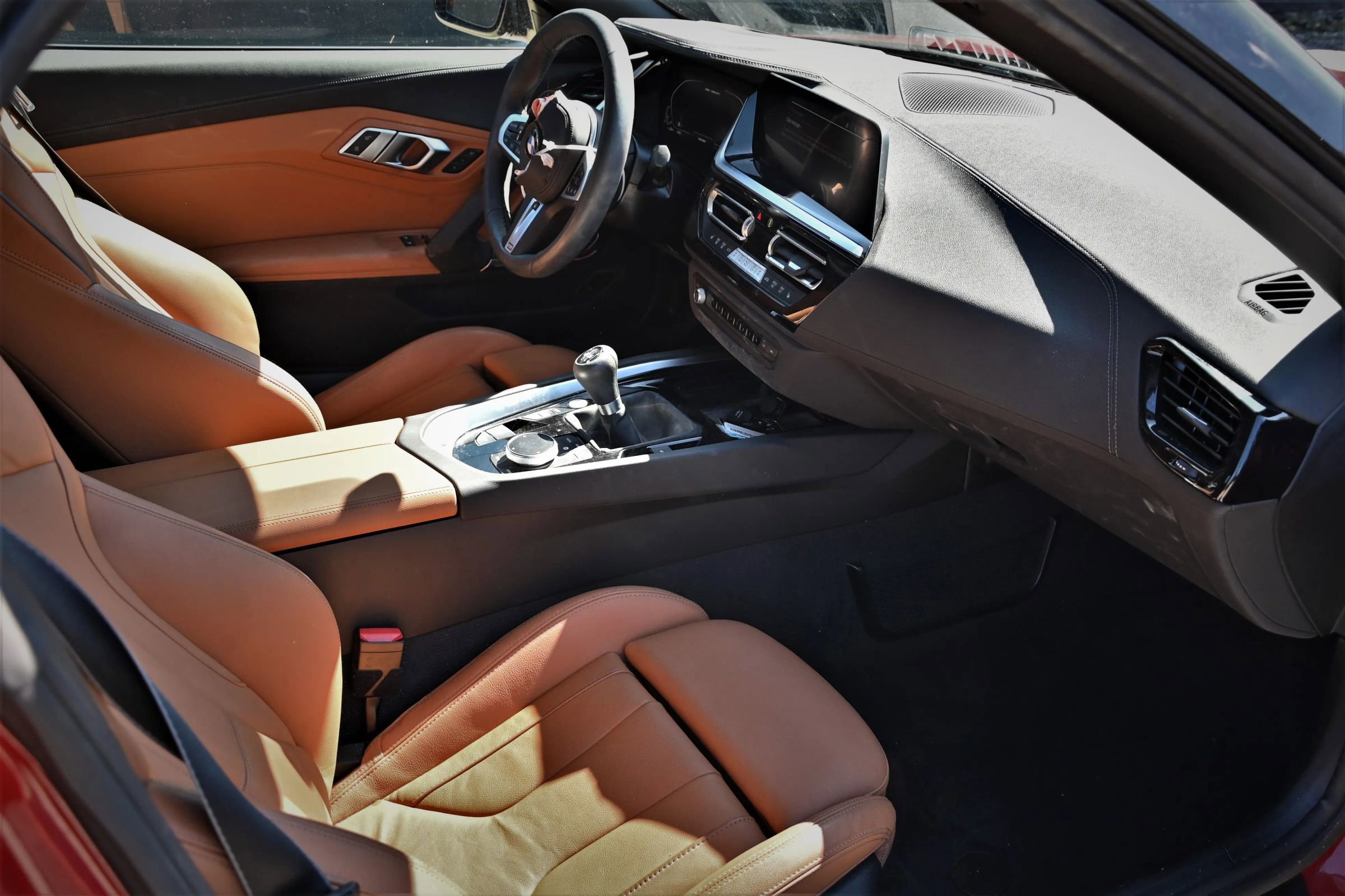 Used 2025 BMW Z4 M40i w/ Edition image 19