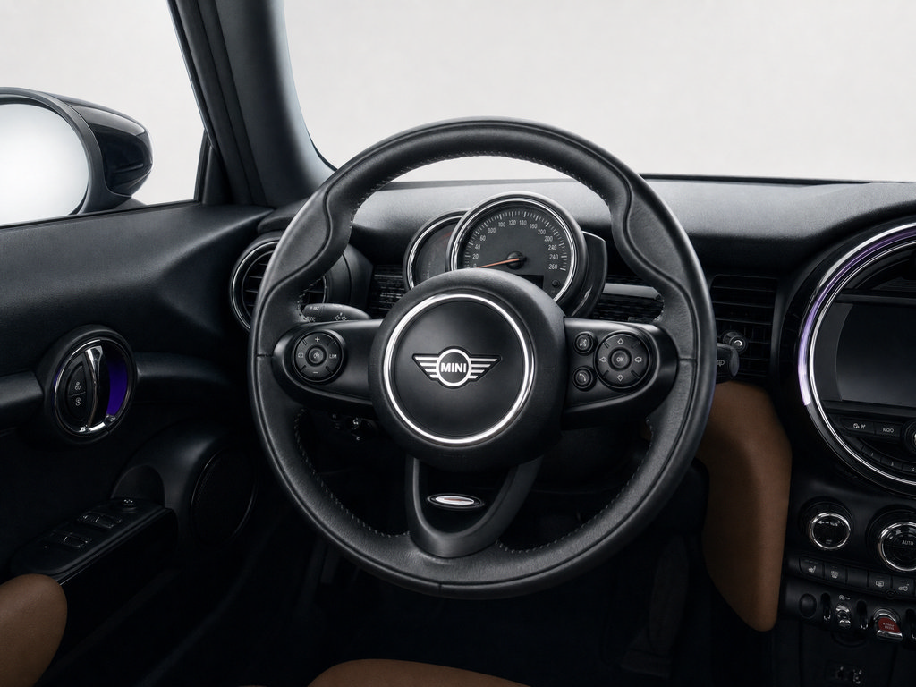 Used 2020 MINI Cooper S w/ Signature Upholstery Package FWD image 17