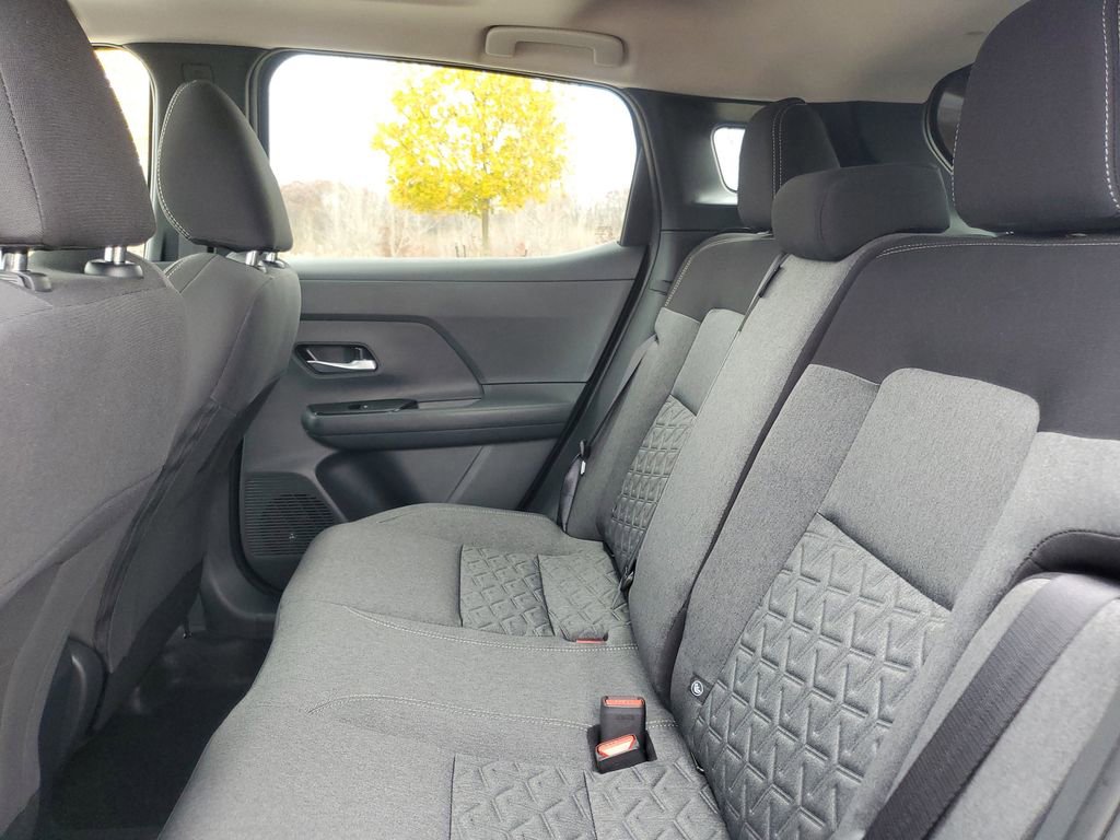 New 2026 Nissan Kicks SV w/ SV Premium Package AWD/4WD image 28