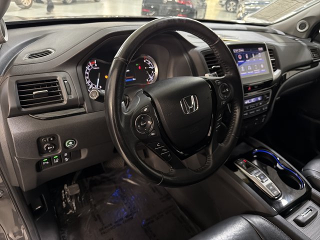 Used 2017 Honda Pilot Touring image 15