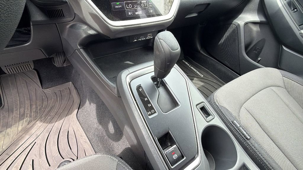 Used 2025 Subaru Crosstrek 2.0i Premium image 24