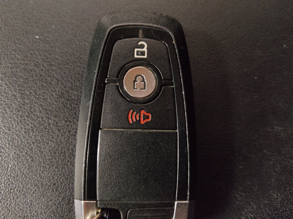 Used 2017 Ford Edge SEL w/ Equipment Group 201A image 32