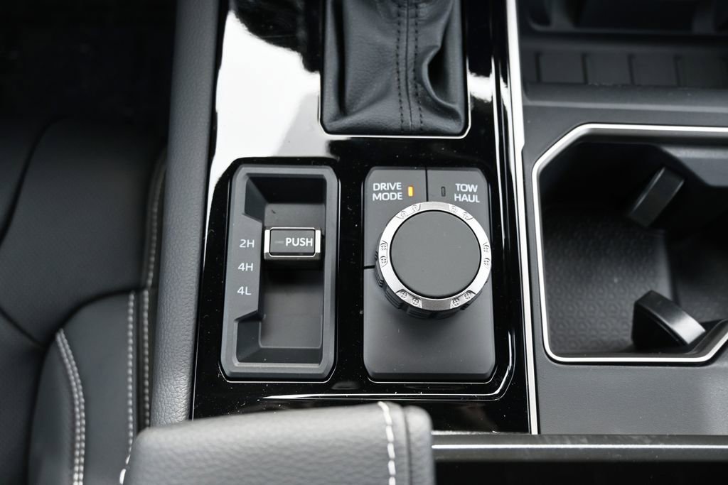 New 2026 Toyota Tundra Limited AWD/4WD image 22