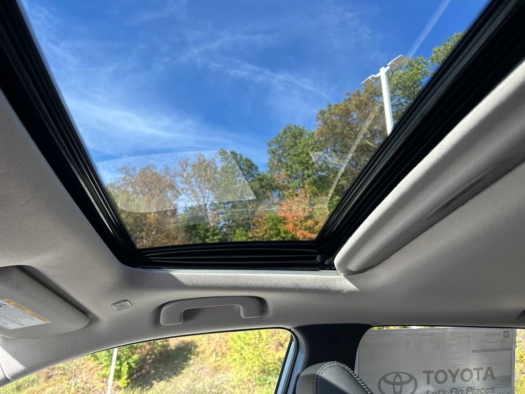 New 2026 Toyota Corolla Cross XLE image 21