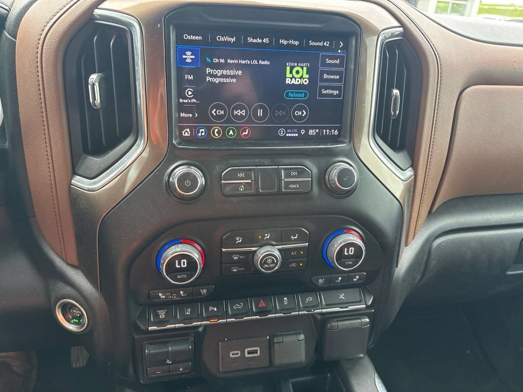 Used 2022 Chevrolet Silverado 3500 High Country w/ Technology Package AWD/4WD image 10