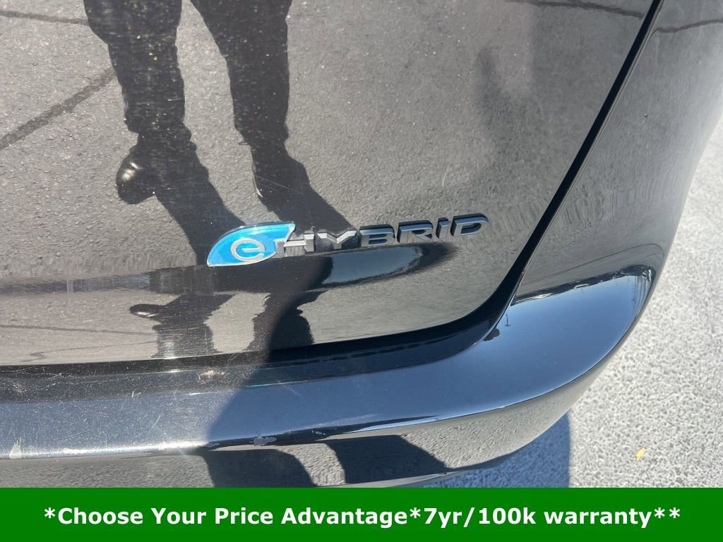 Certified 2022 Chrysler Pacifica Touring-L w/ S Appearance Package image 5