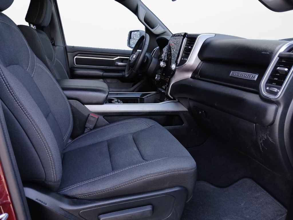 Used 2025 RAM 1500 Big Horn AWD/4WD image 24