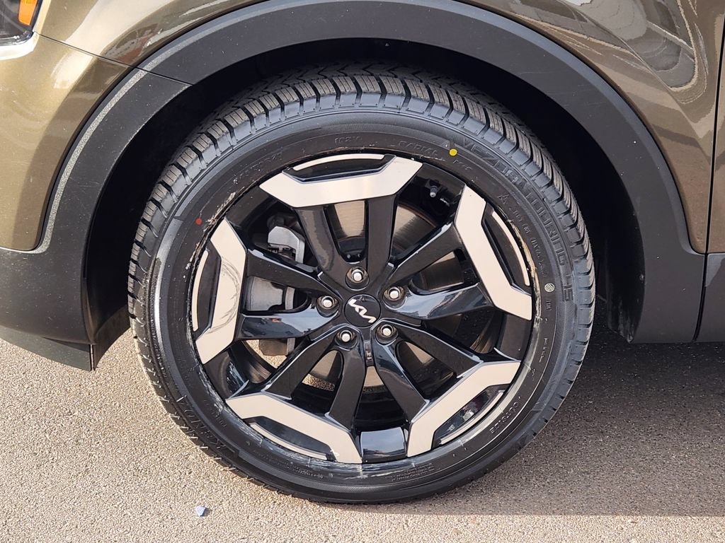 Used 2025 Kia Telluride S AWD/4WD image 10