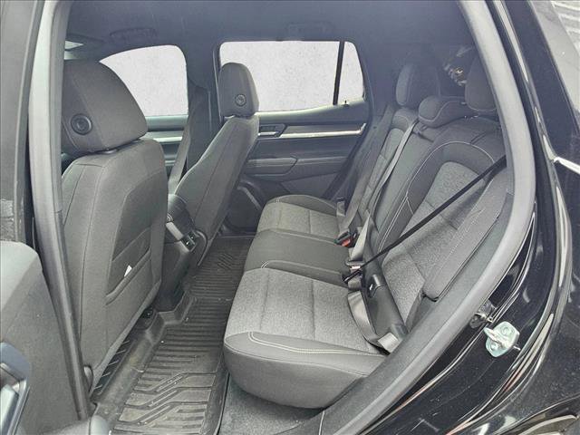 Used 2025 GMC Terrain Elevation w/ Technology Package II image 15