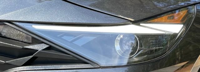 Used 2023 Hyundai Elantra SEL w/ Convenience Package image 12