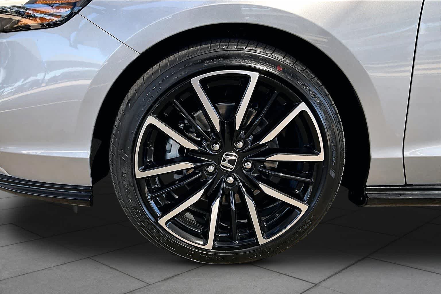 New 2026 Honda Accord Touring image 11