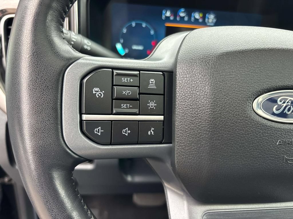 Used 2024 Ford F250 Lariat w/ Lariat Ultimate Package AWD/4WD image 23