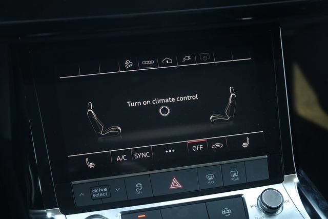 Used 2021 Audi e-tron Premium w/ Convenience Plus Package image 19