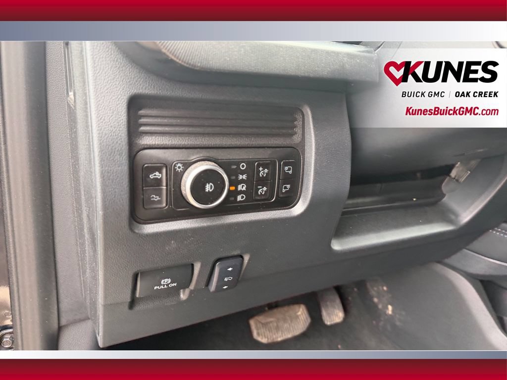 Used 2025 Ford F250 Platinum AWD/4WD image 19