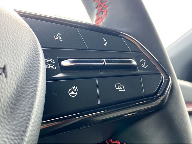 New 2025 Chevrolet Equinox RS w/ Safety and Technology Package FWD image 11