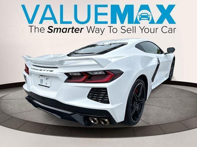 Used 2024 Chevrolet Corvette Stingray Preferred Cpe w/ Z51 Performance Package image 3