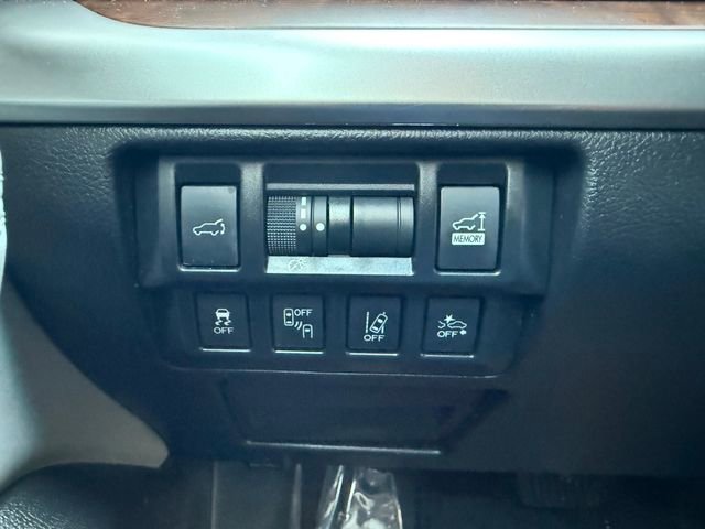 Used 2018 Subaru Outback 2.5i Limited image 14