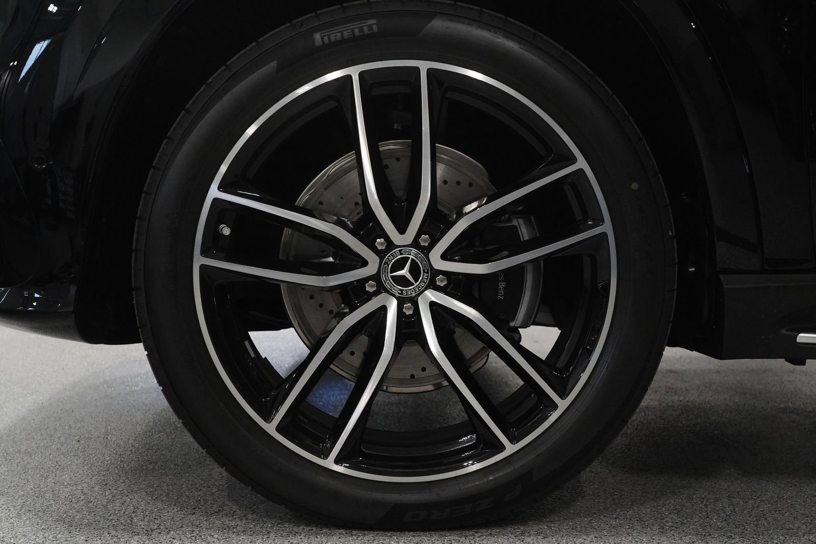 New 2026 Mercedes-Benz GLS 450 4MATIC image 12