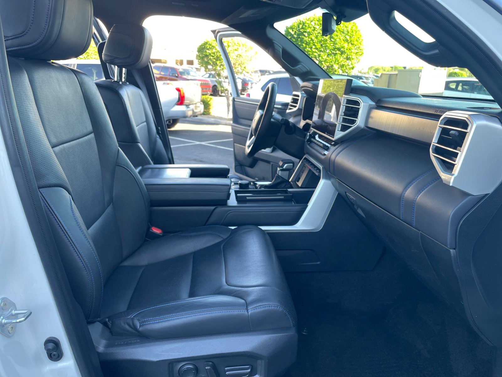 Used 2023 Toyota Tundra Platinum w/ Advanced Package image 19