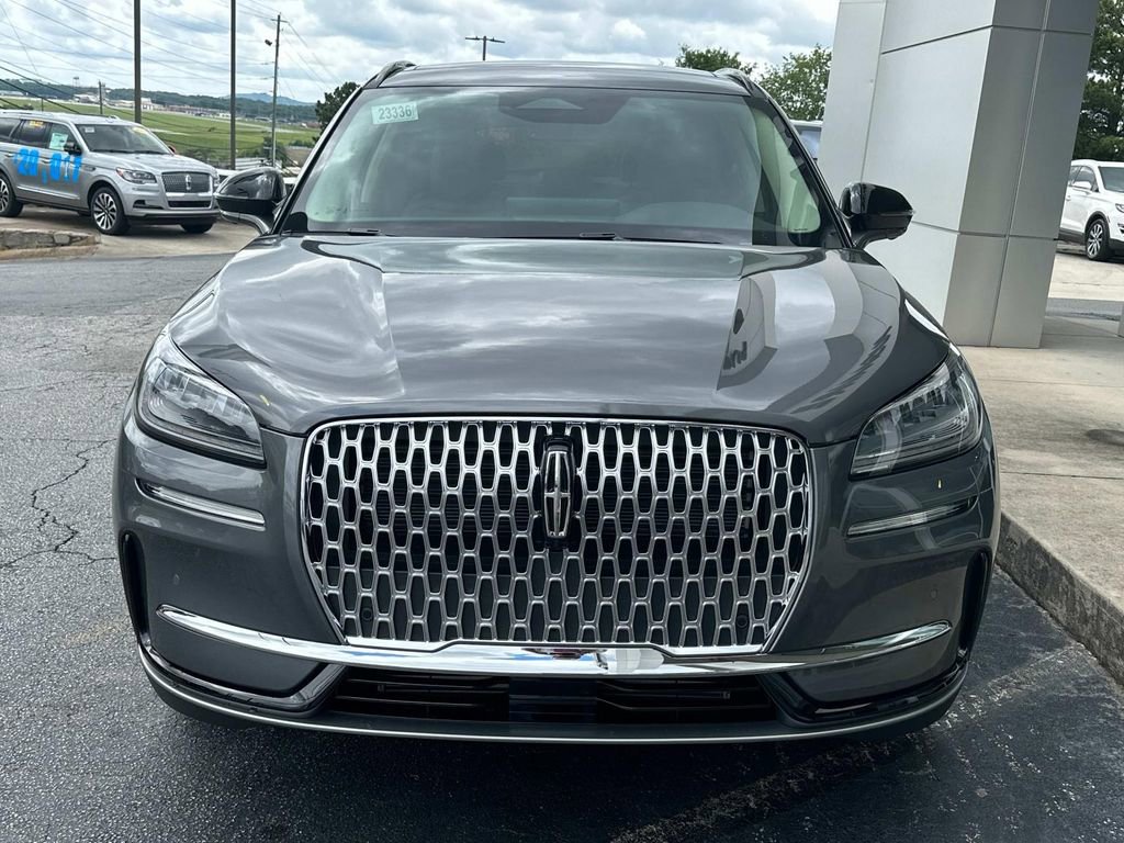 New 2025 Lincoln Corsair FWD w/ Equipment Group 101A image 3