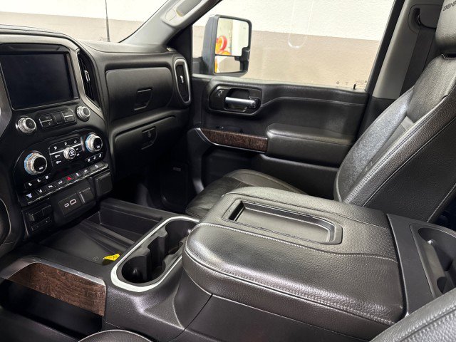 Used 2020 GMC Sierra 3500 Denali w/ Denali Ultimate Package image 20