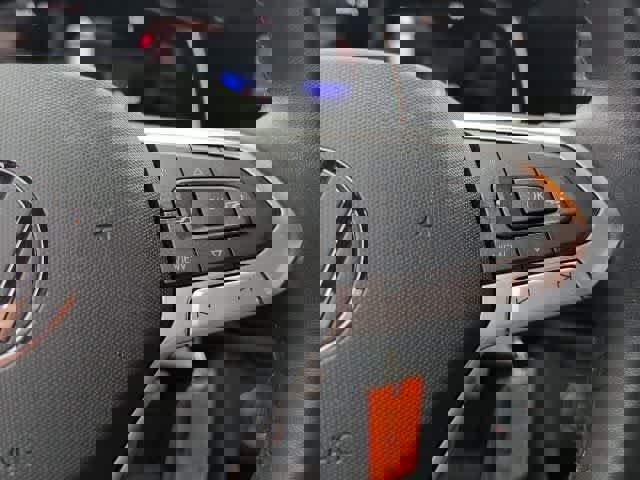 Used 2023 Volkswagen Jetta Sport image 18