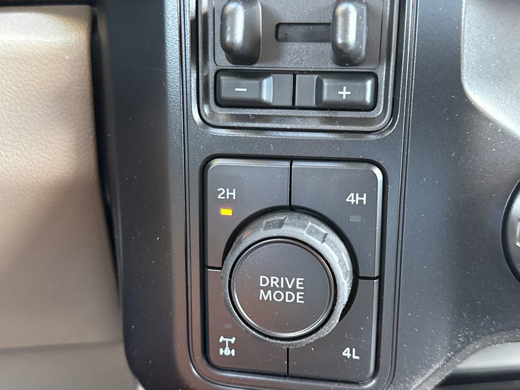 New 2026 Ford F250 Platinum w/ Platinum Plus Package image 37