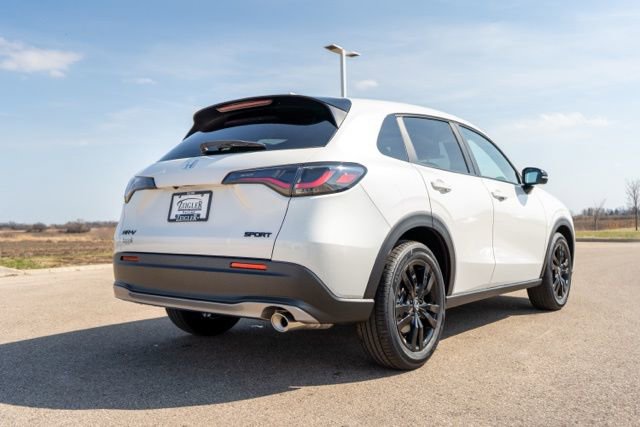 New 2026 Honda HR-V Sport image 7