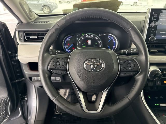 Used 2020 Toyota RAV4 Limited AWD/4WD image 14