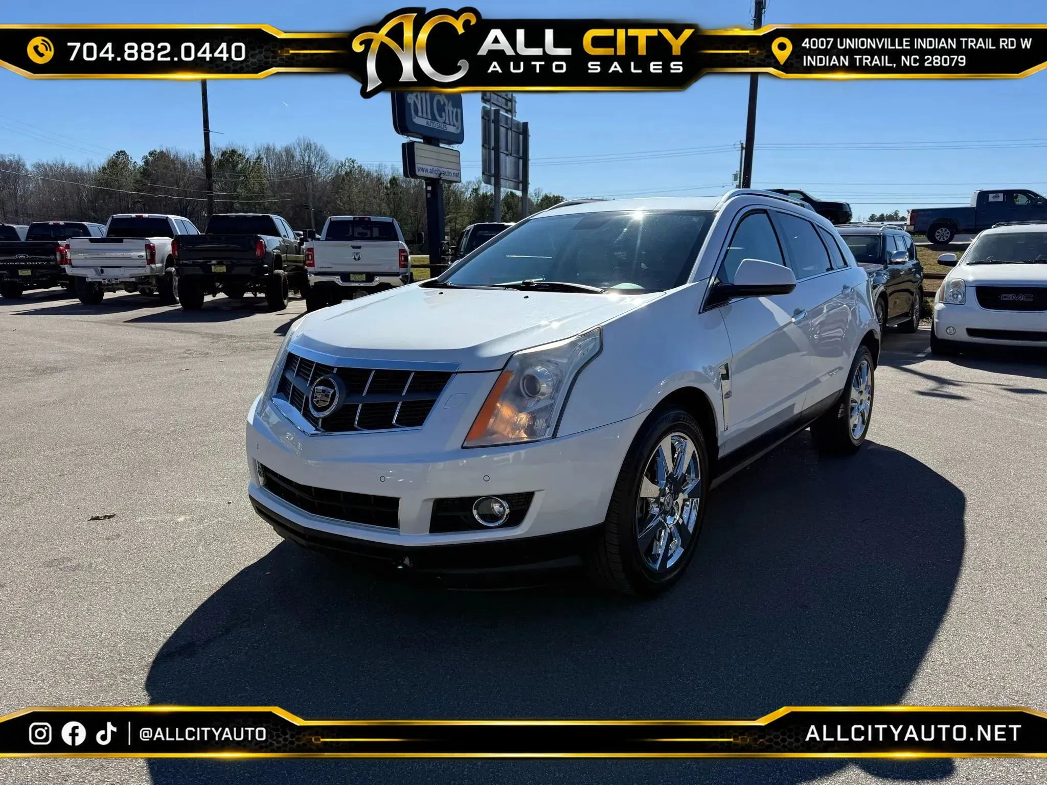Used 2010 Cadillac SRX Premium FWD image 3