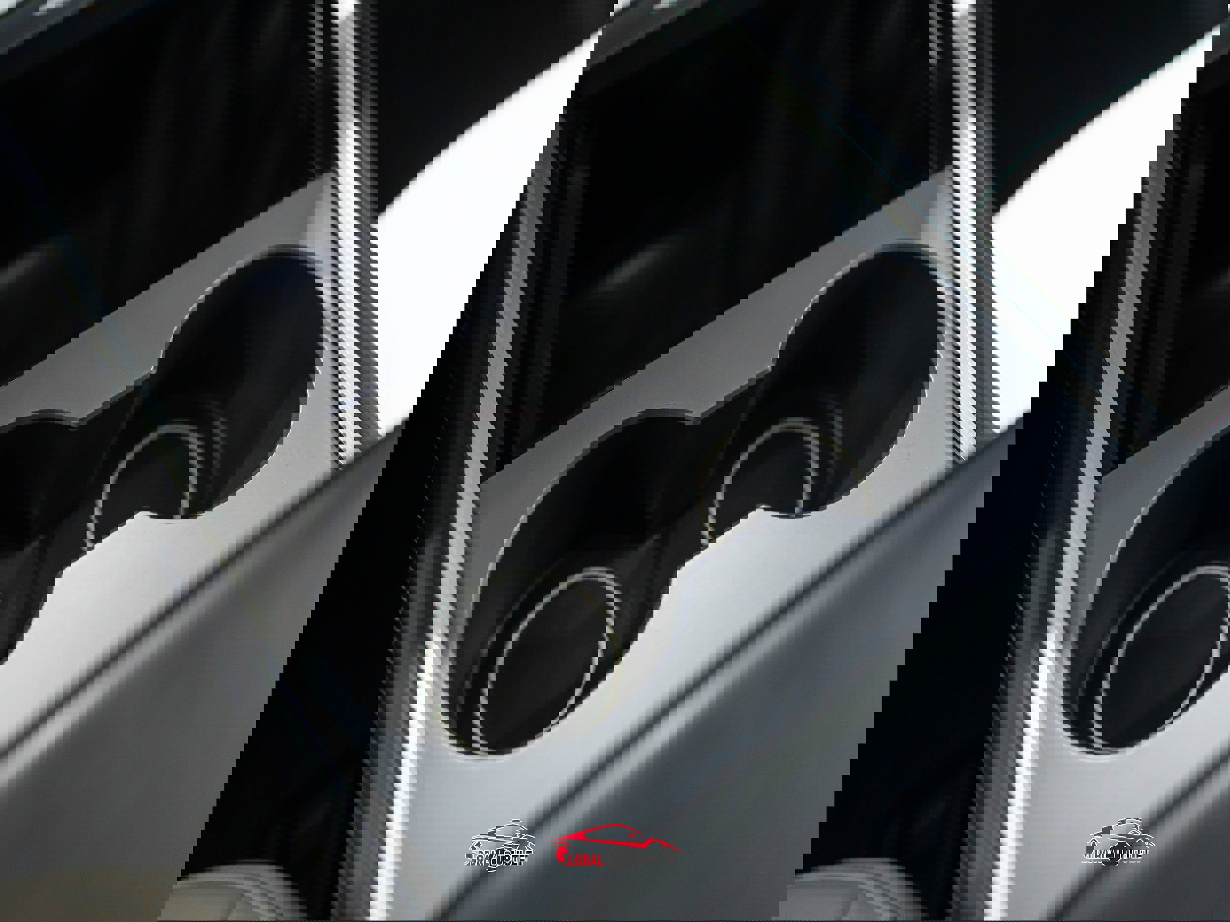 Used 2021 Tesla Model Y Performance image 30