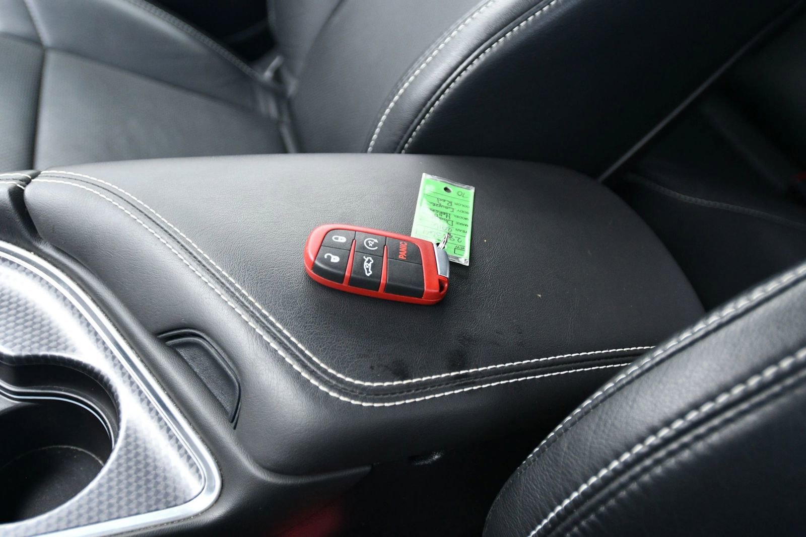 Used 2016 Dodge Challenger SRT Hellcat image 30