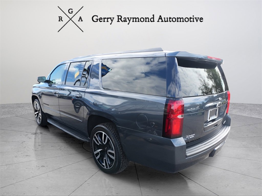 Used 2020 Chevrolet Suburban Premier w/ Premier 6.2L Value Package image 4