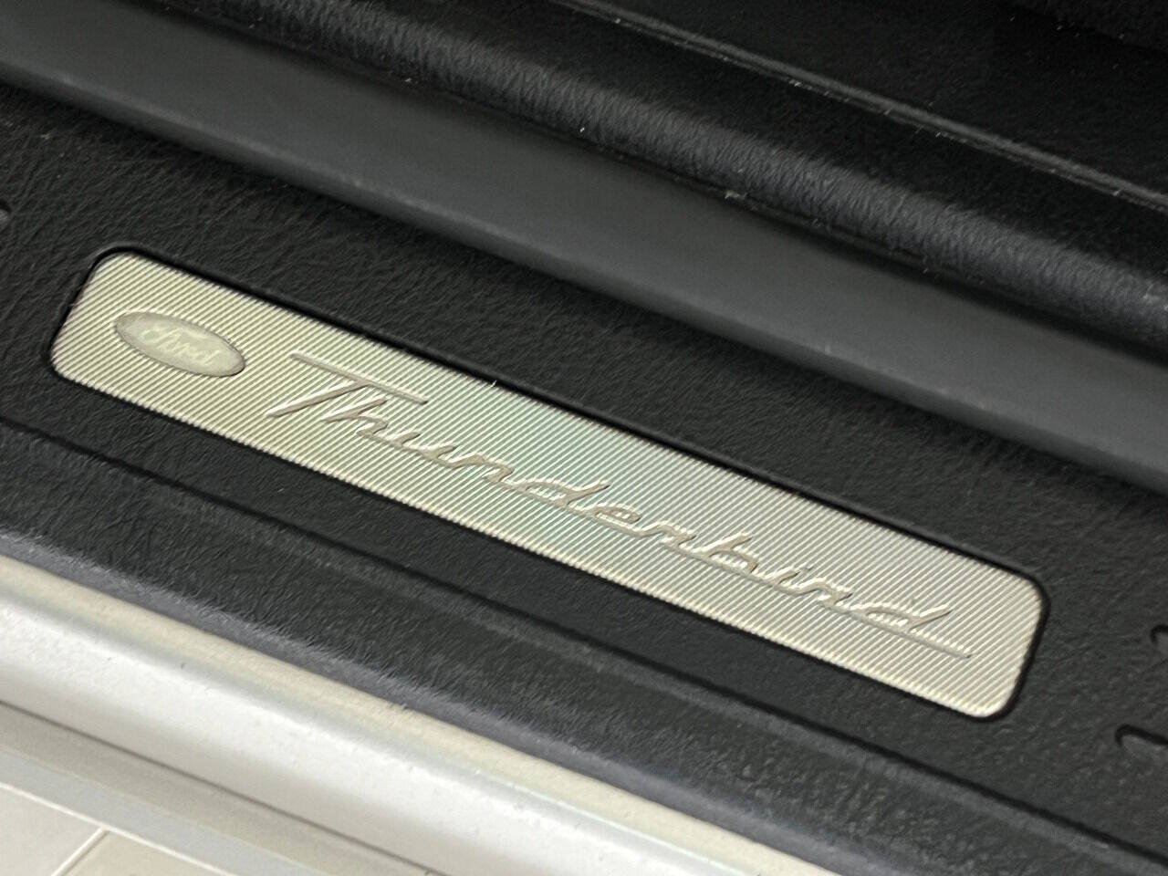 Used 2005 Ford Thunderbird RWD image 72