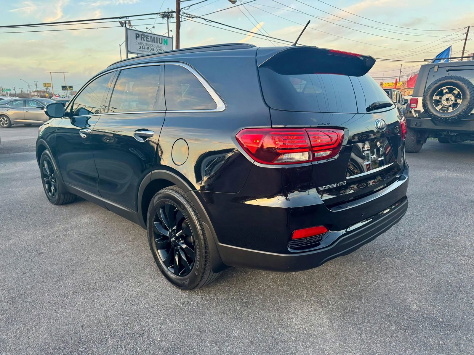 Used 2020 Kia Sorento S FWD image 8