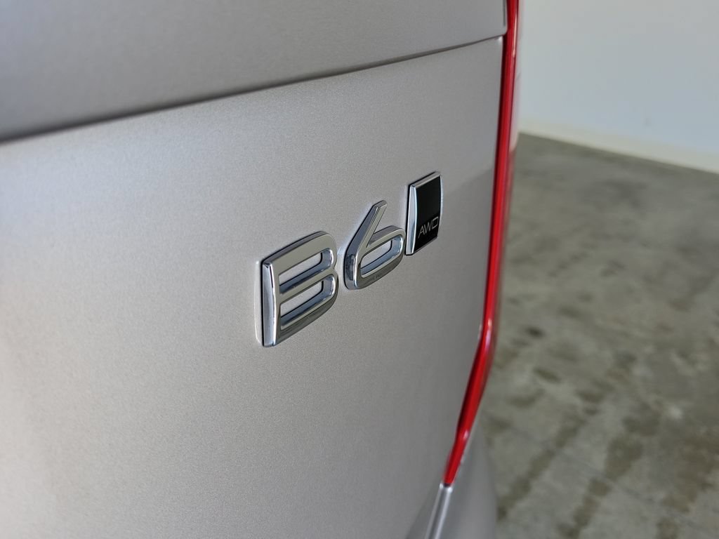 Used 2023 Volvo XC90 B6 Plus w/ Protection Package AWD/4WD image 9