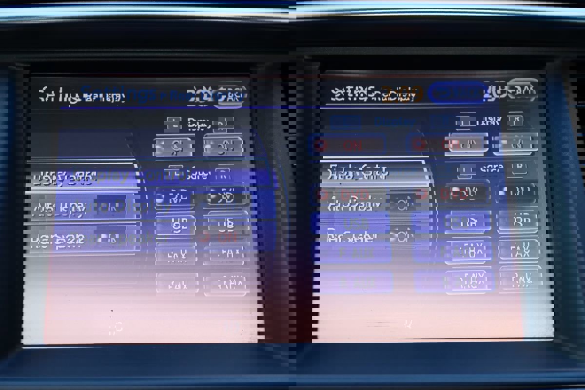 Used 2016 INFINITI QX80 Luxe w/ 22" Wheel Package image 26