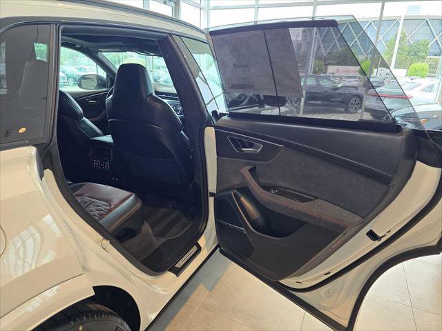 New 2026 Audi RS Q8 performance image 12