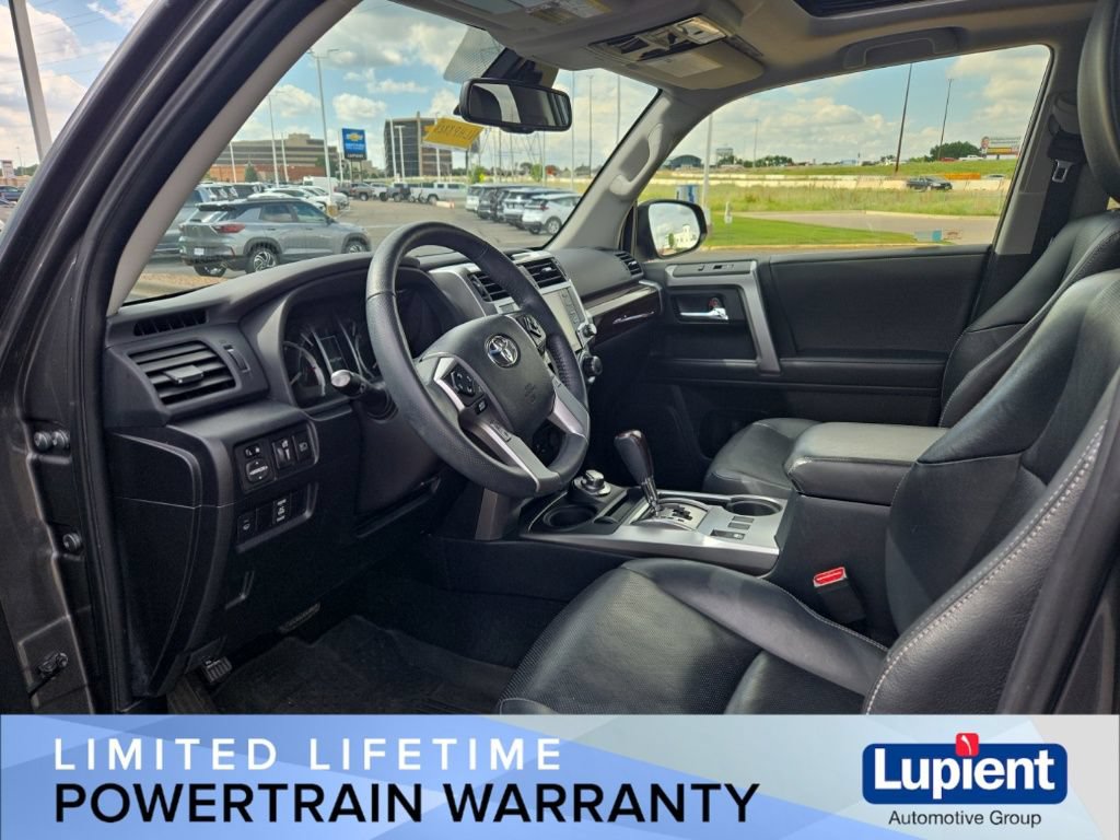 Used 2020 Toyota 4Runner Limited AWD/4WD image 11